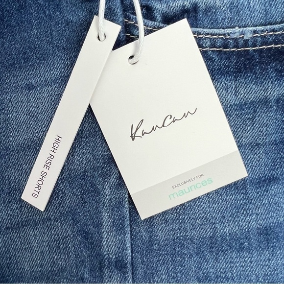 NWT KanCan Junior Women’s High-Rise Shorts Sz 9 (29) Frayed Distressed/Destroy - Picture 4 of 12